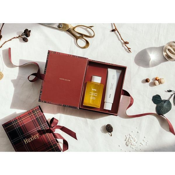 HUXLEY LIMITED EDITION HAND AND BODY CHRISTMAS SET - BESTSKINWITHIN